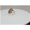 Image 8 : Garnet Cabochon Ring 8 x 11mm, 32 Round Faceted Garnets Approx 1.24 ct, Unmarked Gold (Tested 10K), 
