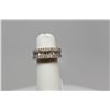 Image 14 : 1.32 ct Diamond Ring - 18 Baguette Diamonds Approx 1 ct, 32 Round Cut Diamonds Approx .32 ct, 10K Go