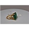 Image 3 : 15 ct Emerald & Diamond Ring - 16.6 x 16  x 9.3mm Square Cut Emerald, 6 Round Brilliant Cut Diamonds