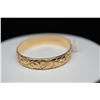Image 4 : 14K Gold & Black Enamel Hawaiian Bangle Bracelet 11.5mm, Embossed Floral Motifs, "Kuuipo" in Black E
