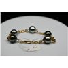 Image 2 : Gucci Tahitian Pearl 14K Link Bracelet - 5 Cultured Pearls 11.5mm, 7" Length, 14K Yellow Gold, 15.5 