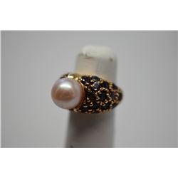 Single Pearl Ring w/Amethyst Cluster Setting - 7mm Cultured Pearl