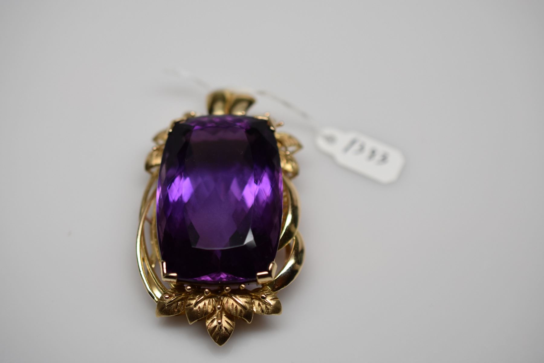150 ct Amethyst Pendant 42x28x18.5mm Rectangle Cut (150.0 ct), 14K Gold ...