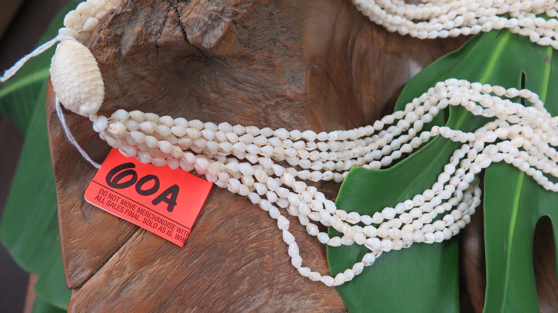 Niihau Shell Lei - 10 Strands, 44