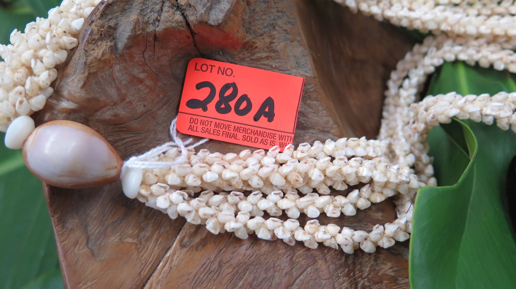 Niihau Shell Lei - 5 Strands, 58