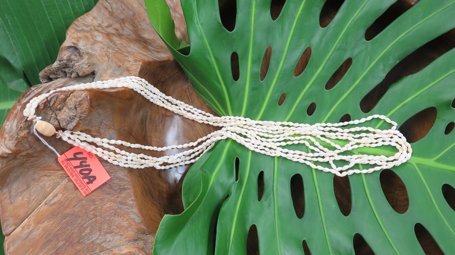 Niihau Shell Lei - 5-Strand, 37