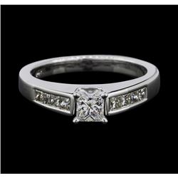 14KT White Gold 0.78ctw Diamond Ring