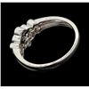 Image 3 : 18KT White Gold 0.30ctw Diamond Floral Motif Ring