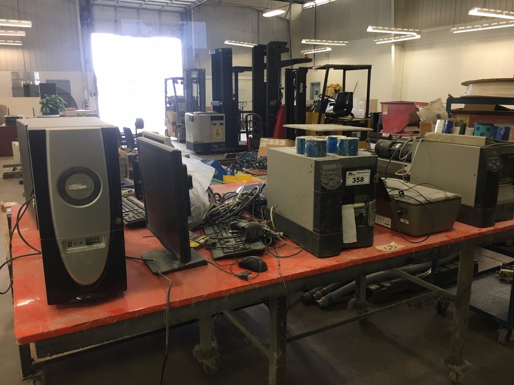 LOT OF COMPUTER EQUIPMENT - Able Auctions