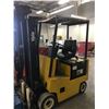 Image 2 : YALE MODEL ERP030BCN48SV083 3000 LB CAPACITY 122 INCH LIFT ELECTRIC FORKLIFT WITH CHARGER
