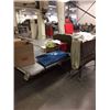 Image 1 : LOT OF MEDICAL SUPPLIES