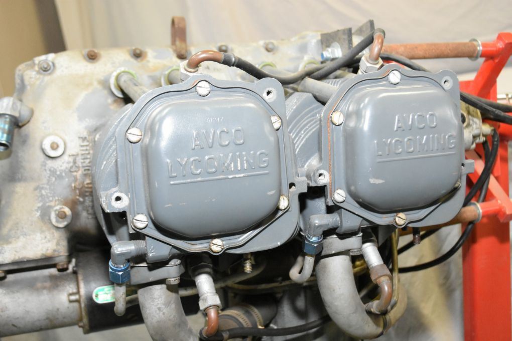 O235C1 aircraft engine serial L930915 with 1717 total