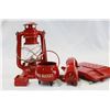 Image 2 : COLLECTIBLE RED PHONE COFFEE PERK LANTERN AND SMALL BUCKET