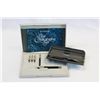 Image 1 : PARKER CALLIGRAPHY PEN SET AND CASED PEN
