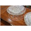 Image 2 : LOT OF VARIOUS CRYSTAL SERVING PLATTERS AND BOWLS