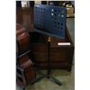 Image 2 : UNIQUE CELLO WINE RACK AND MUSIC STAND