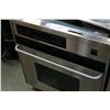 Image 1 : FRIGIDAIRE GALLERY PROFESSIONAL SERIES BUILT IN CONVECTION OVEN STAINLESS WORKING