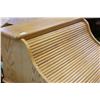 Image 2 : MAPLE ROLL TOP DESK