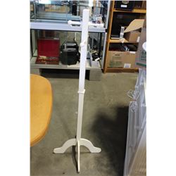 WHITE CHILDRENS COAT RACK