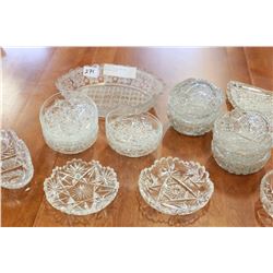 LOT OF CRYSTAL BOWLS AND SERVING PIECES
