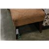 Image 2 : VINTAGE FOOTSTOOL