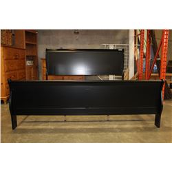 NEW KINGSIZE AVENZA BLACK MODERN SLEIGHBED, SOLID WOOD CONSTRUCTION, RETAIL $1499