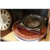 Image 2 : LOT OF PLATTERS PICTURES AND CLOCK