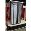 Image 3 : 5-PIECE LACQUER DISPLAY CABINETS