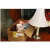 Image 1 : SMALL STONE BASE TABLE LAMP AND FLORAL AND BOX OF VANITY ITEMS