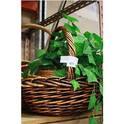 HAND WOVEN BASKET AND LOT OF WICKER BASKETS
