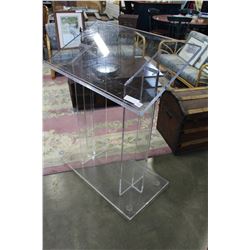 PLEXIGLAS PODIUM