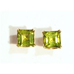 10kt Gold Peridot(1.22ct) Earrings