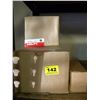 Image 1 : BOX OF HILTI CHARGES AND HILTI PLUGS