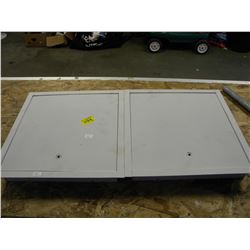 2 ACCESS FRAMES FOR FIRE DOOR