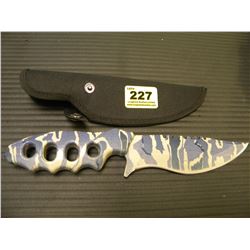 BLUE CAMO HUNTING KNIFE WITH SOFT CASE