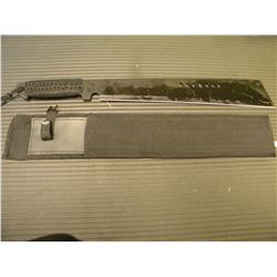 BLACK MACHETTE WITH CASE