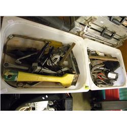 2 TRAYS OF SMALL HANDLE TOOLS