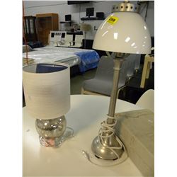 2 TABLE LAMPS