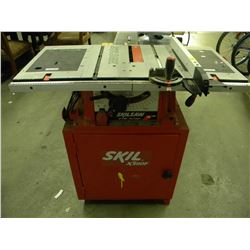 SKIL TABLE SAW WITH 10" BLADE AND STAND
