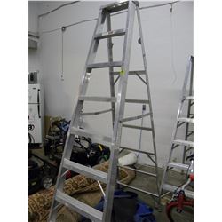 8 FT ALUMINUM STEP LADDER