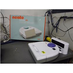NEATO BOT VAC 65