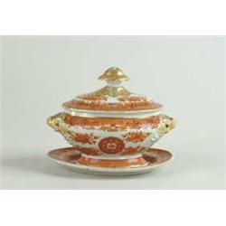 THREE-PIECE CHINESE EXPORT ORANGE FITZHUGH SAUCE TUREEN