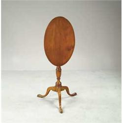 FEDERAL SNAKE FOOT OVAL TIP TOP CANDLESTAND