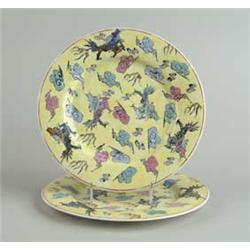 PAIR OF ORIENTAL YELLOW GROUND PLATES