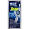 Image 1 : ORAL B PRO 2000 RECHARGEABLE TOOTHBRUSH