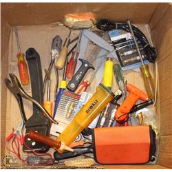 BOX WITH HAND TOOLS