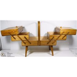 VINTAGE RETRACTABLE WOOD SEWING BOX