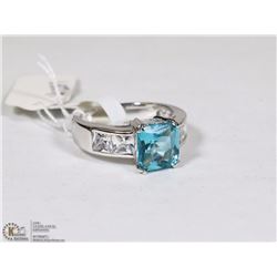 SILVER BLUE AND WHITE CUBIC STONES RING SIZE 7