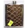 Image 1 : 7 OZ STAINLESS STEEL FLASK WITH LEATHER DESIGN