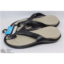 UNISEX GEKKO SANDALS FITS MENS 8-9 OR LADIES 10-11